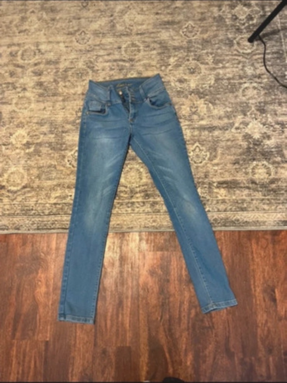 BAMBOO Women's Light Blue Skinny Jeans